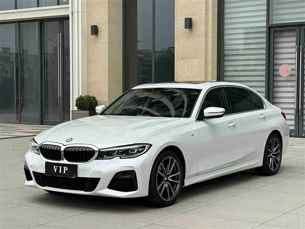 BMW 3 Series — фото 1