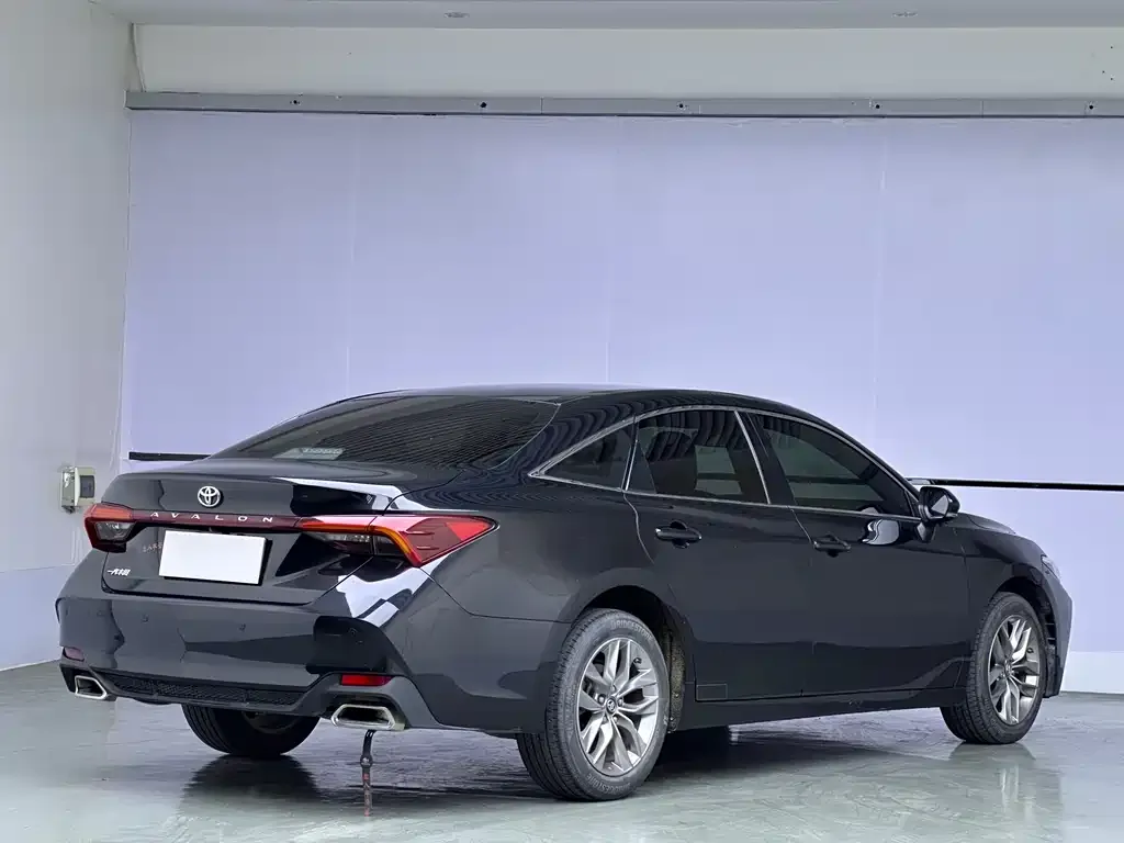 Toyota Avalon 2021 из CN, фото 8