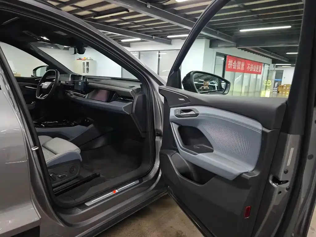Audi Q6L e-tron 2025 из CN, фото 9