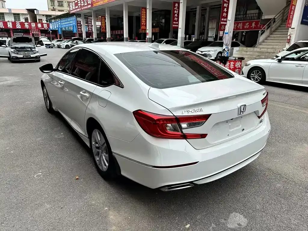 Honda Accord 2021 из CN, фото 3