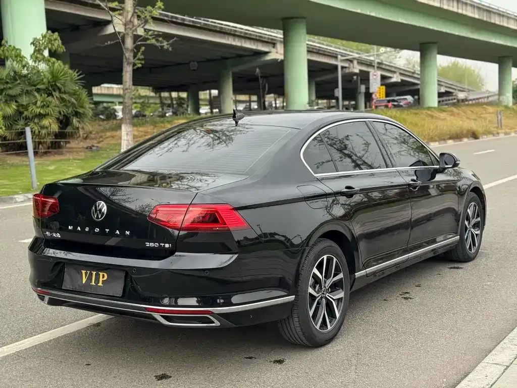 Volkswagen Magotan 2021 из CN, фото 2