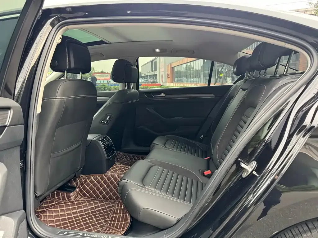 Volkswagen Magotan 2021 из CN, фото 9