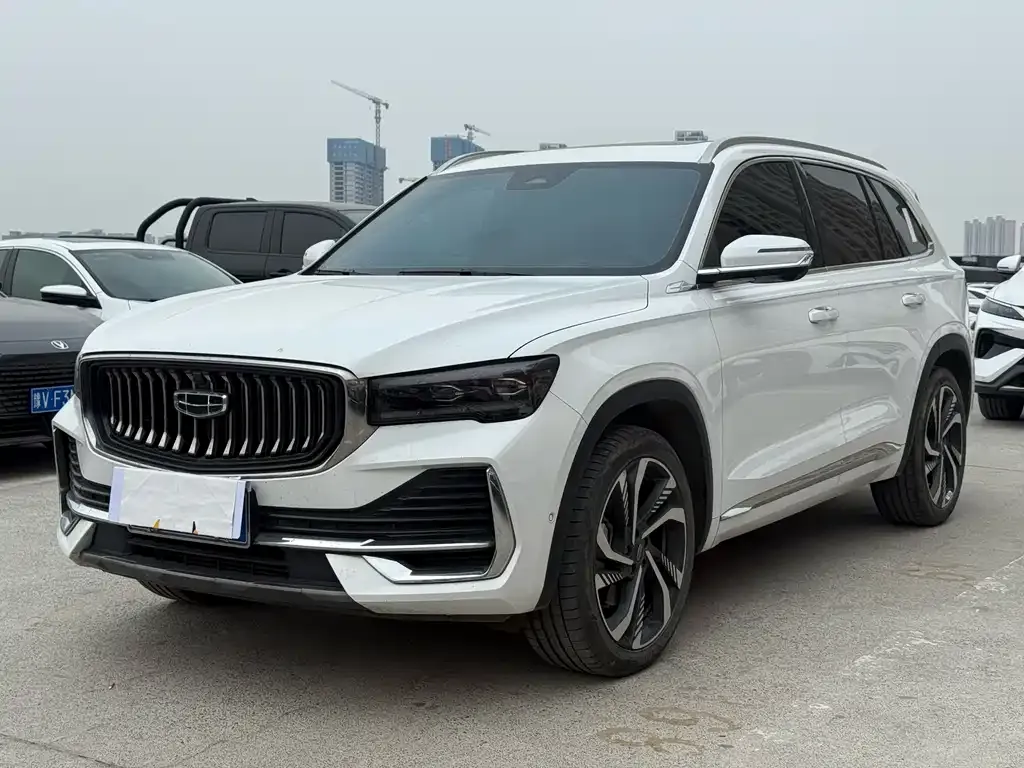 Geely Xingyue L — фото 1