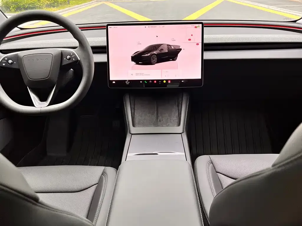 Tesla Model 3 — фото 6