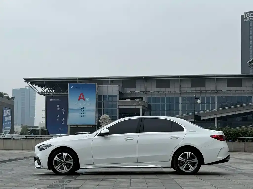 Mercedes-Benz C-Class 2022 из CN, фото 2
