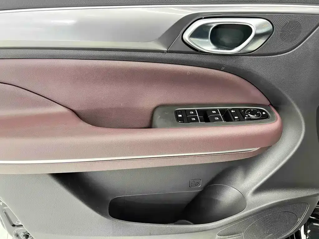 GAC Motor Trumpchi M6 2023 из CN, фото 10