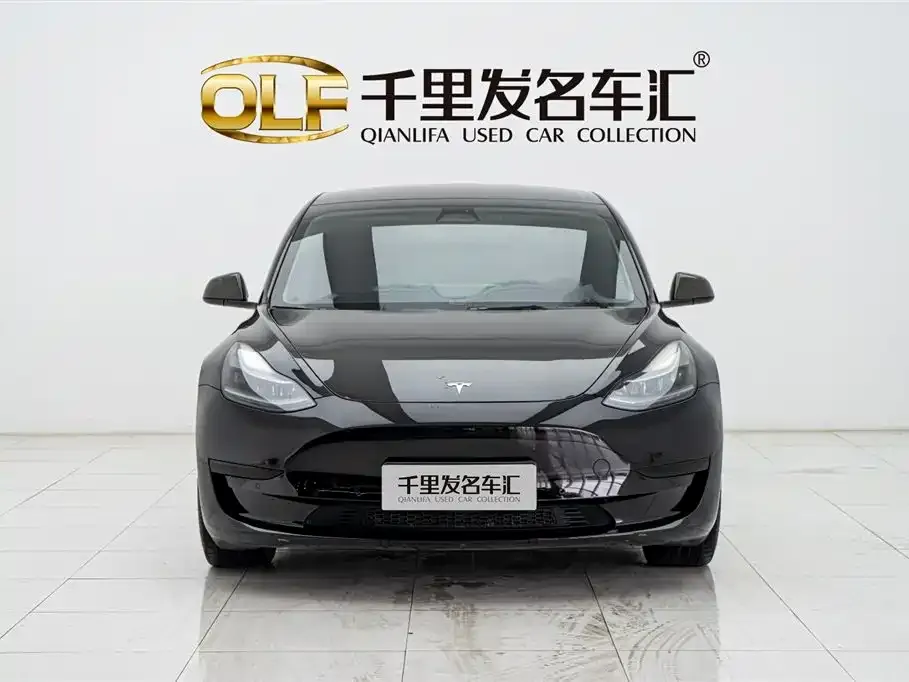 Tesla Model 3 — фото 10