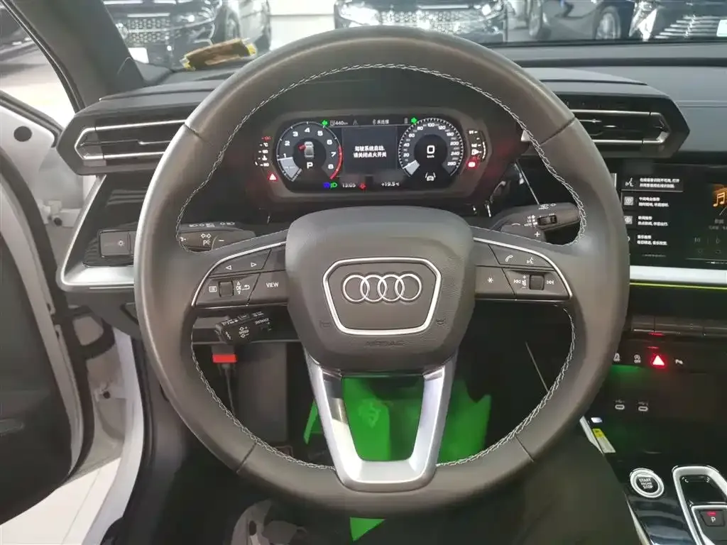Audi A3 — фото 9
