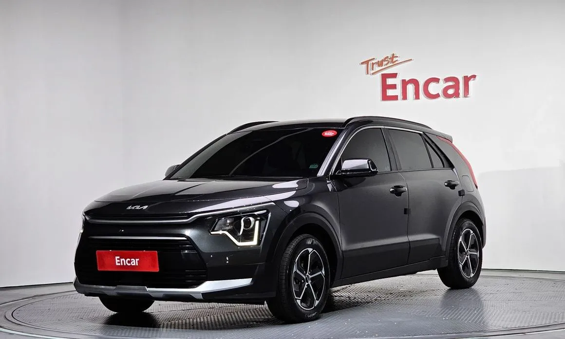 Kia Niro — фото 1
