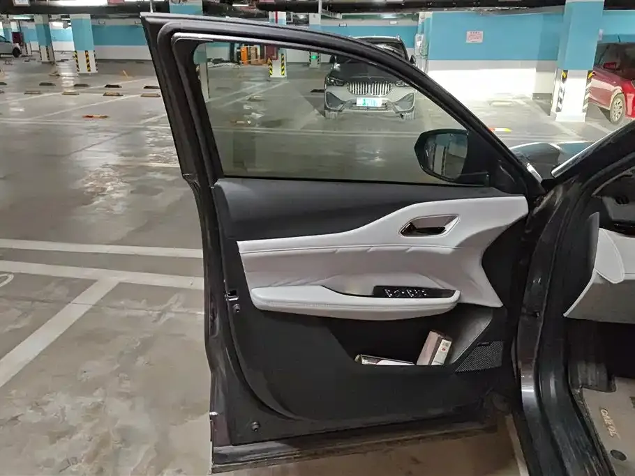 Changan UNI-Z New Energy 2024 из CN, фото 7