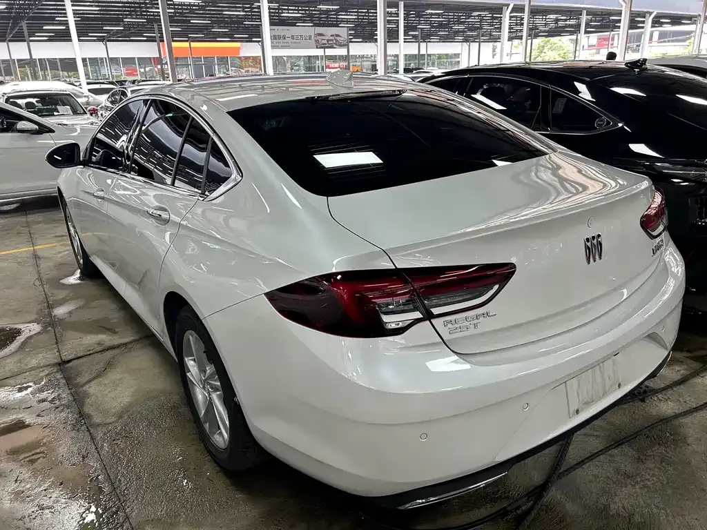 Buick Regal — фото 3