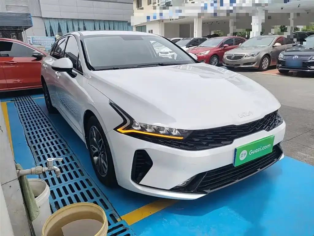 Kia K5 2023 из CN, фото 10