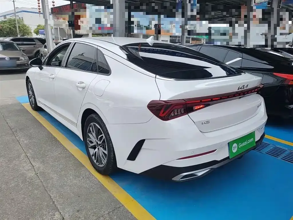 Kia K5 2023 из CN, фото 4
