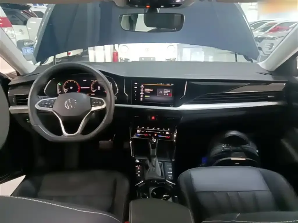 Volkswagen Passat — фото 9