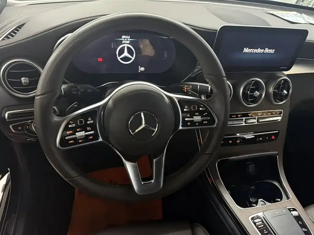 Mercedes-Benz GLC 2021 из CN, фото 8