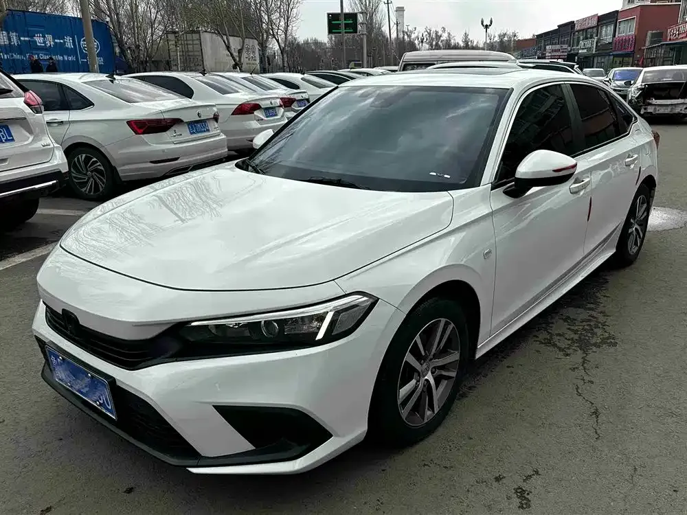 Honda Civic — фото 1