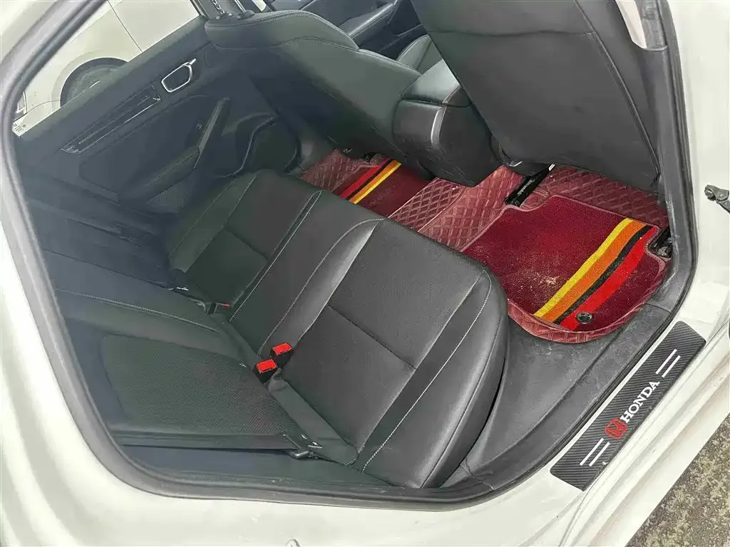 Honda Civic — фото 8