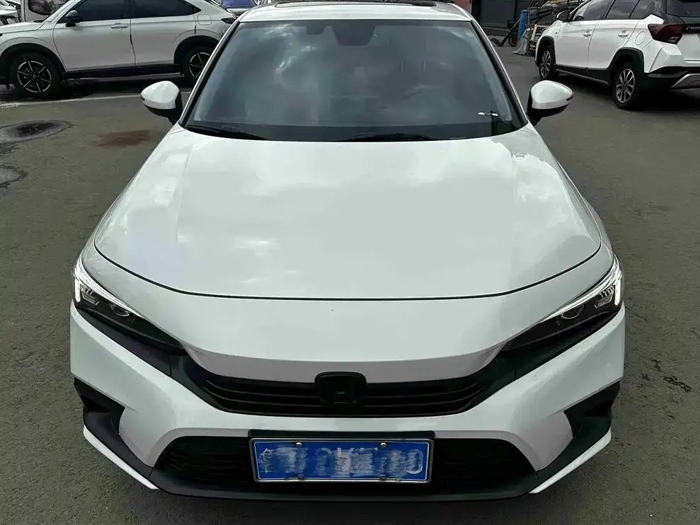 Honda Civic — фото 10