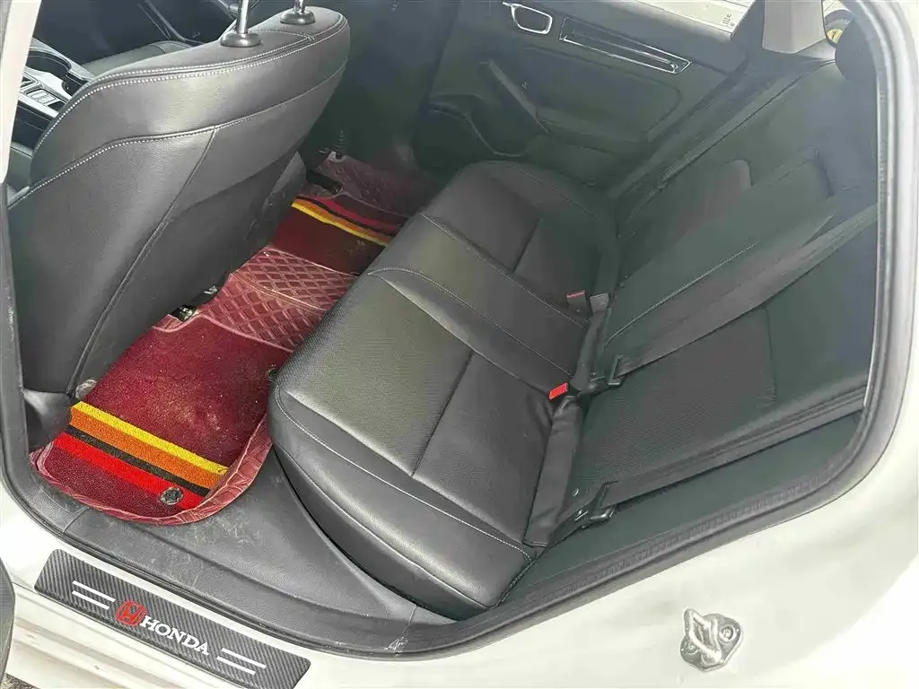 Honda Civic — фото 7