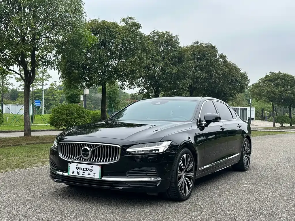 Volvo S90 PHEV — фото 1