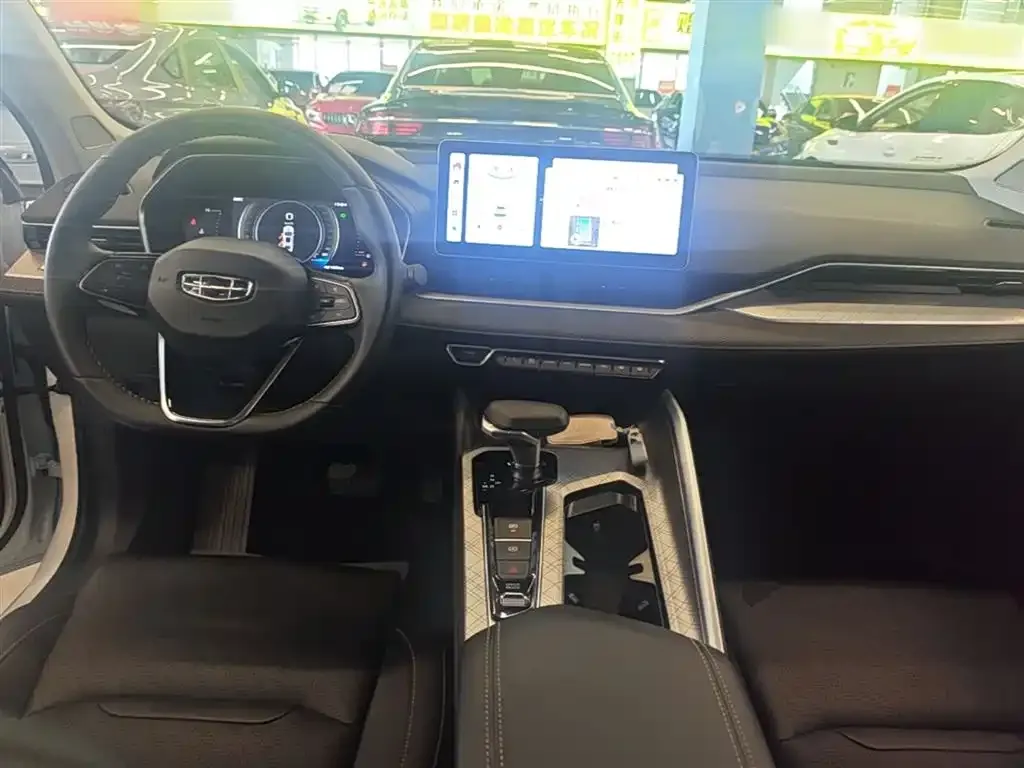 Geely Xingrui 2022 из CN, фото 4