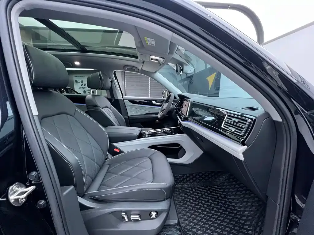 Volkswagen Teramont X 2024 из CN, фото 9