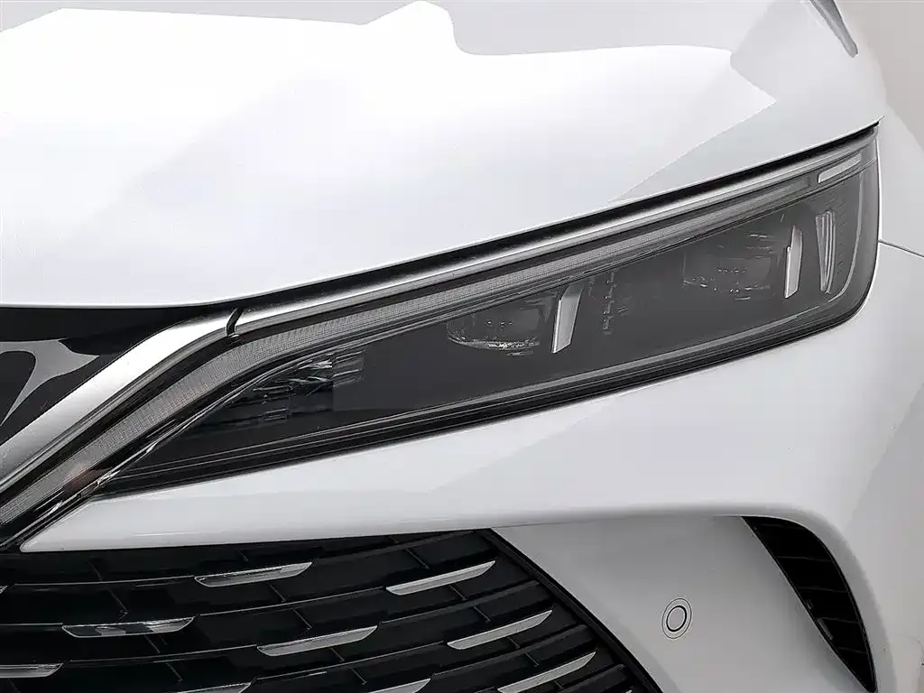BYD Qin L — фото 6