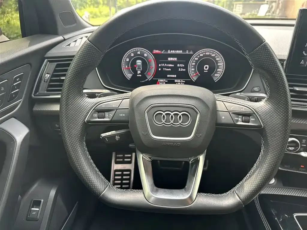 Audi Q5L Sportback 2021 из CN, фото 2