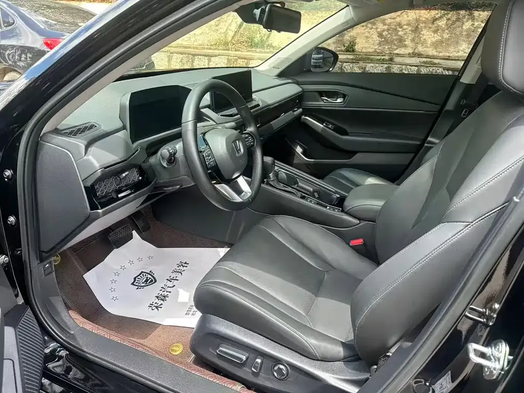 Honda Accord — фото 4