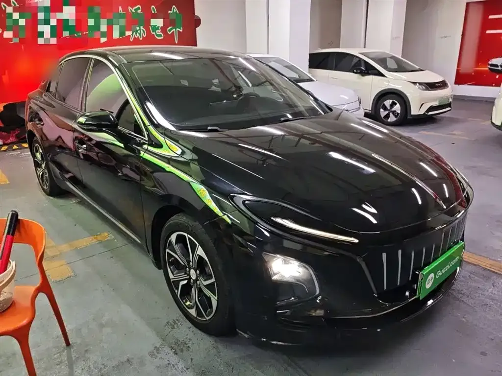 Hongqi E-QM5 2023 из CN, фото 9