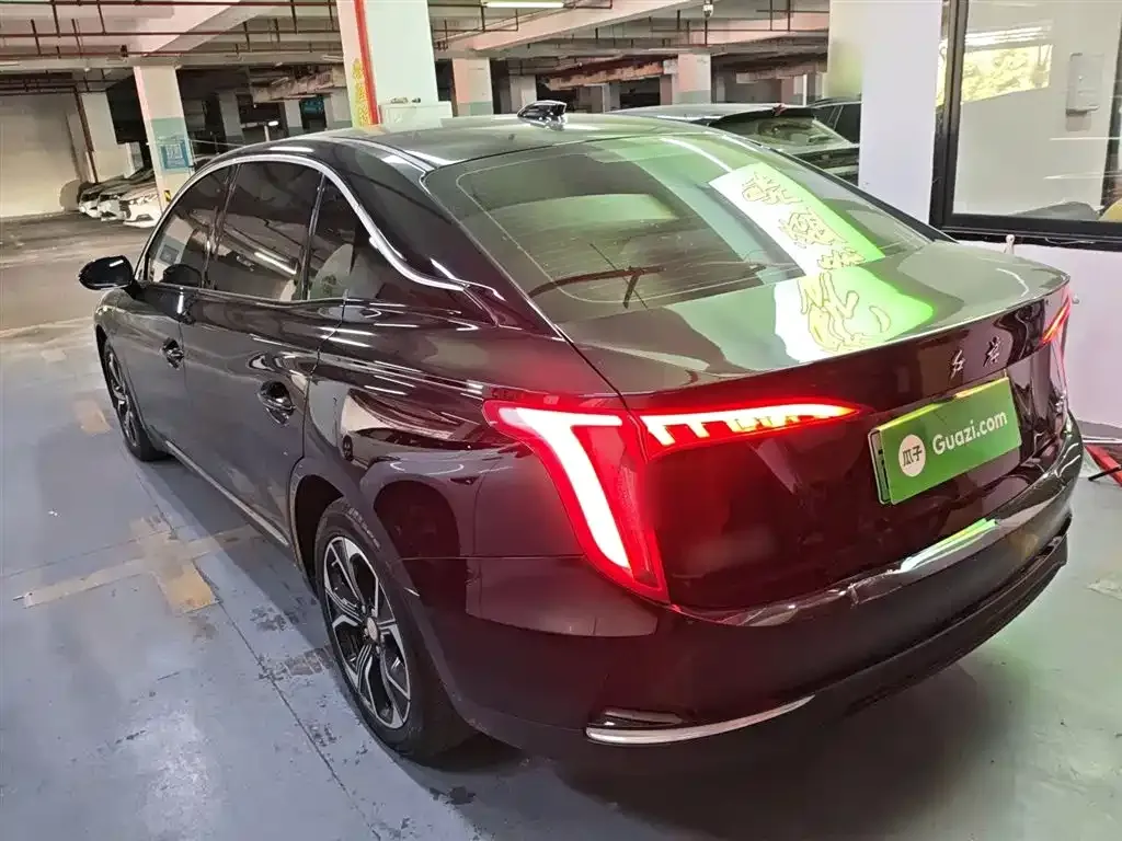 Hongqi E-QM5 2023 из CN, фото 8