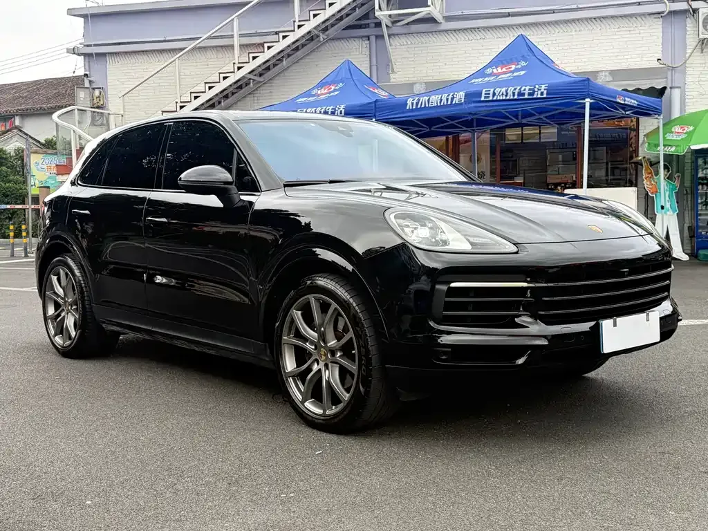 Porsche Cayenne 2023 из CN, фото 1