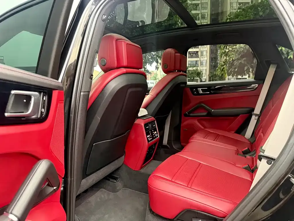 Porsche Cayenne 2023 из CN, фото 6