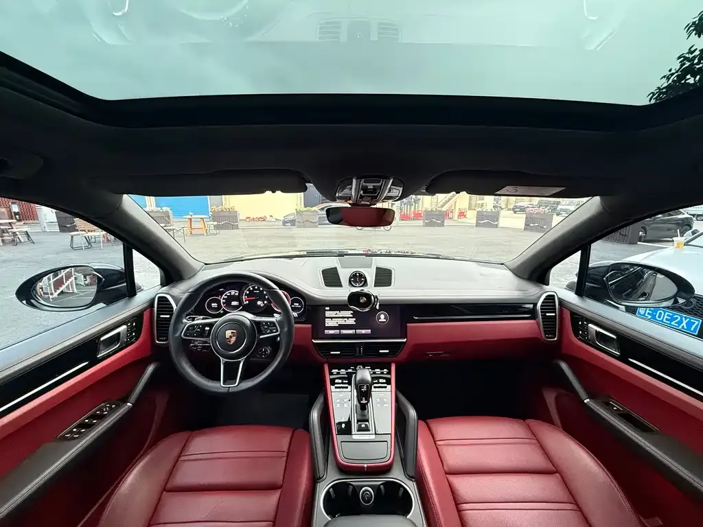 Porsche Cayenne 2023 из CN, фото 3