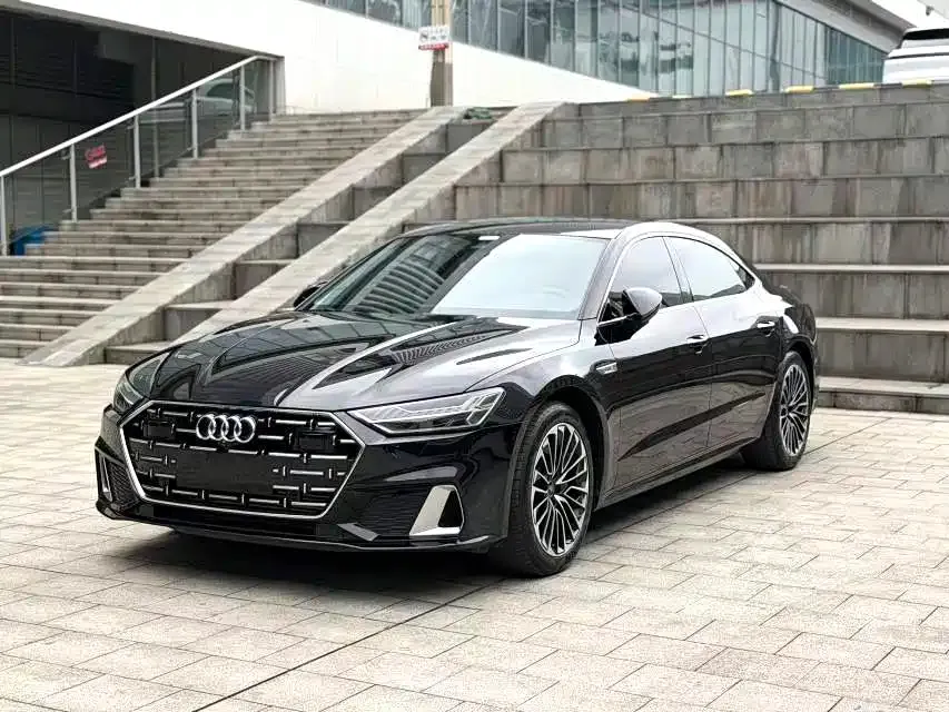 Audi A7L 2025 из CN, фото 1