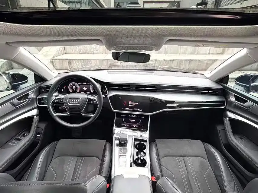 Audi A7L 2025 из CN, фото 8