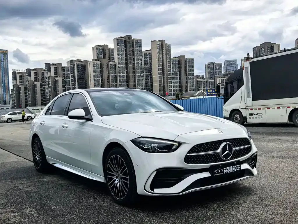 Mercedes-Benz C-Class — фото 10