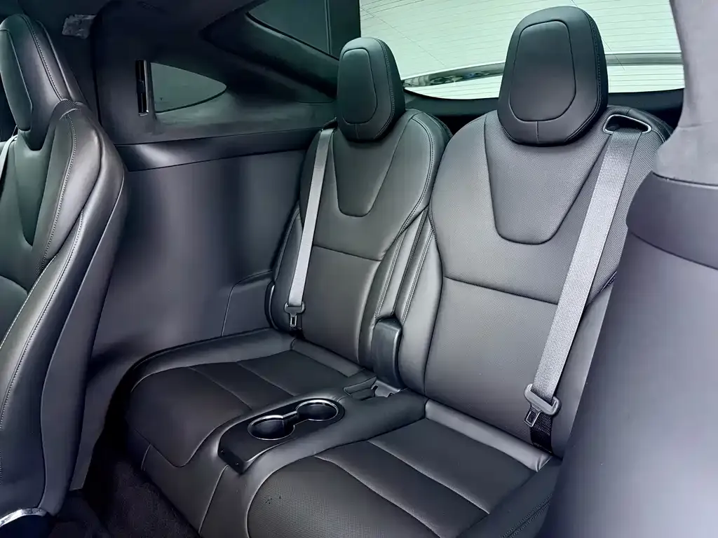 Tesla Model X 2023 из CN, фото 10