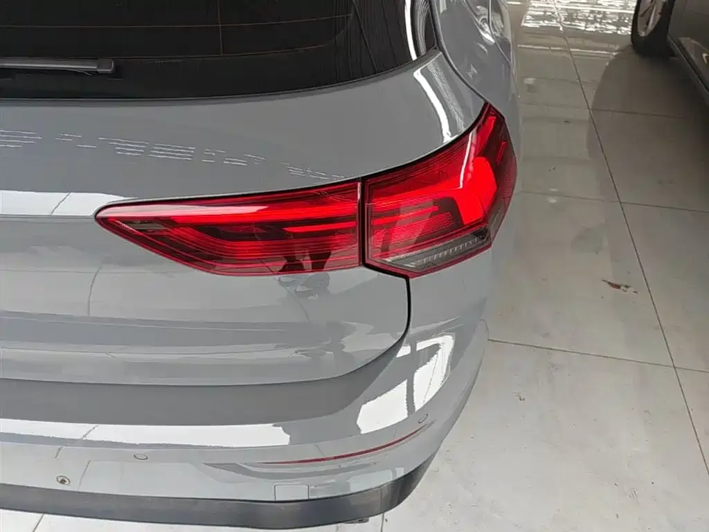Volkswagen Golf 2022 из CN, фото 4