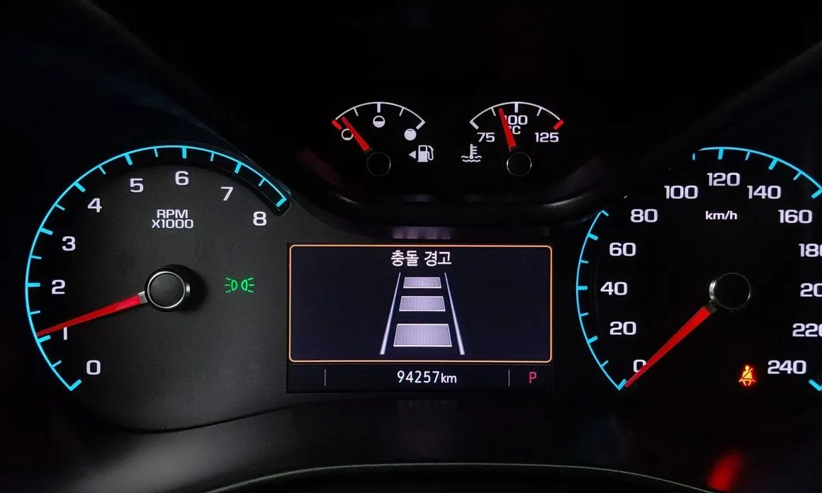 Chevrolet (GM Daewoo) Colorado 2022 из KR, фото 7