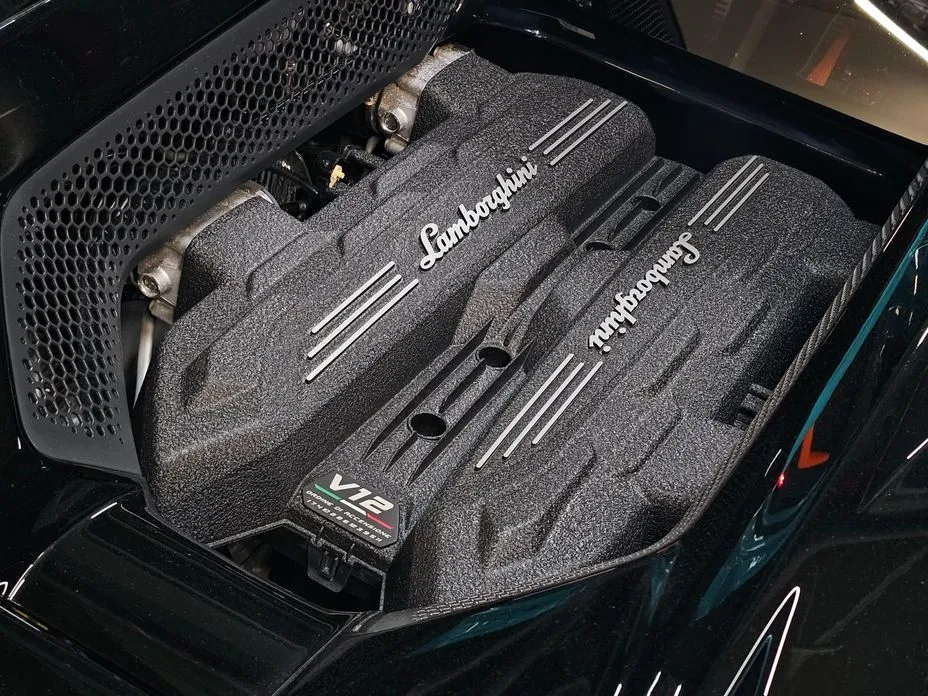 Lamborghini Revuelto 2025 из KR, фото 9