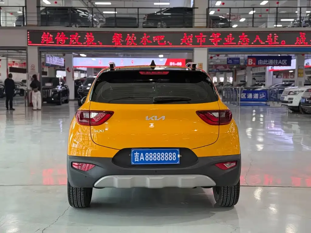 Kia KX1 2022 из CN, фото 3