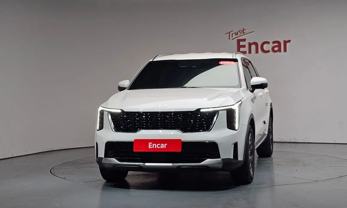 Kia Sorento — фото 7