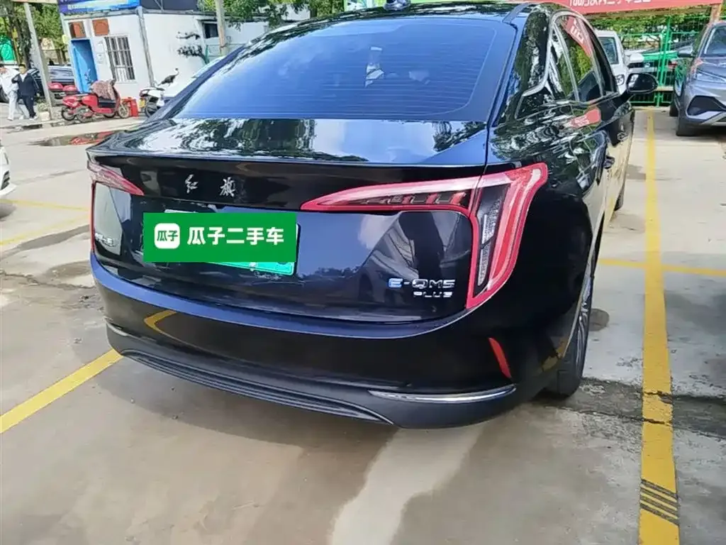 Hongqi E-QM5 2023 из CN, фото 6
