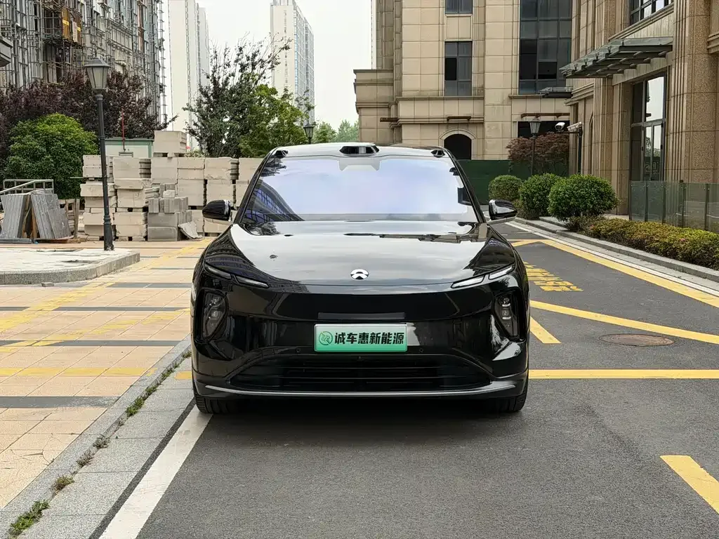 NIO EC6 — фото 10