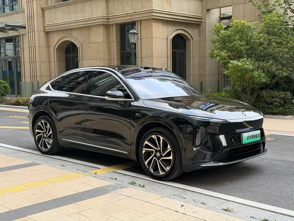 NIO EC6 — фото 9
