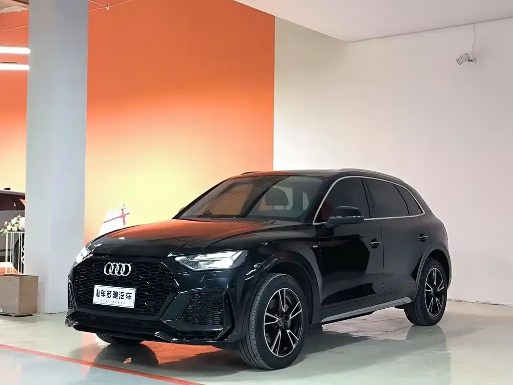 Audi Q5L 2023 из CN, фото 1