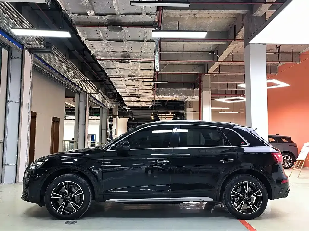 Audi Q5L 2023 из CN, фото 8