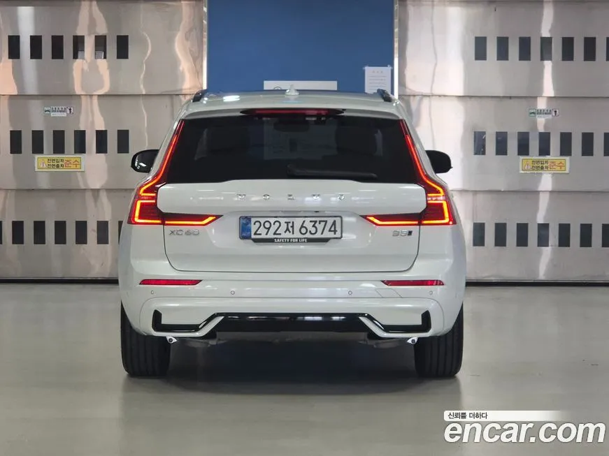 Volvo XC60 2026 из KR, фото 5