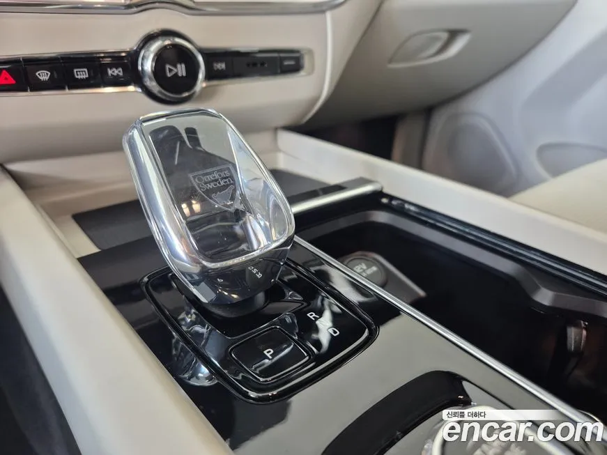 Volvo XC60 2026 из KR, фото 8